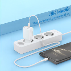 Woyax Hızlı Şarj Aleti 33W Type-C Kablo Beyaz Android / iPhone / Tablet